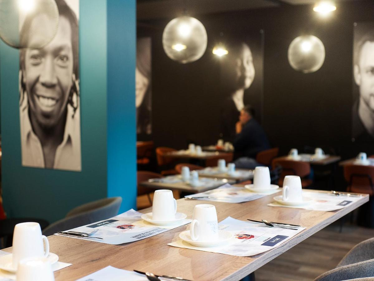 Kyriad Hotel Clermont Ferrand Centre Bagian luar foto